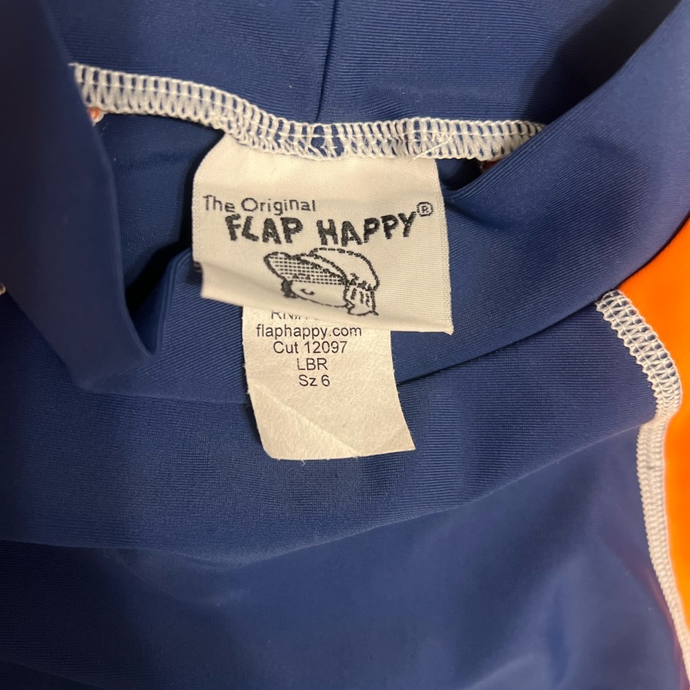 Flap Happy Rash Guard - Picture 3 of 3